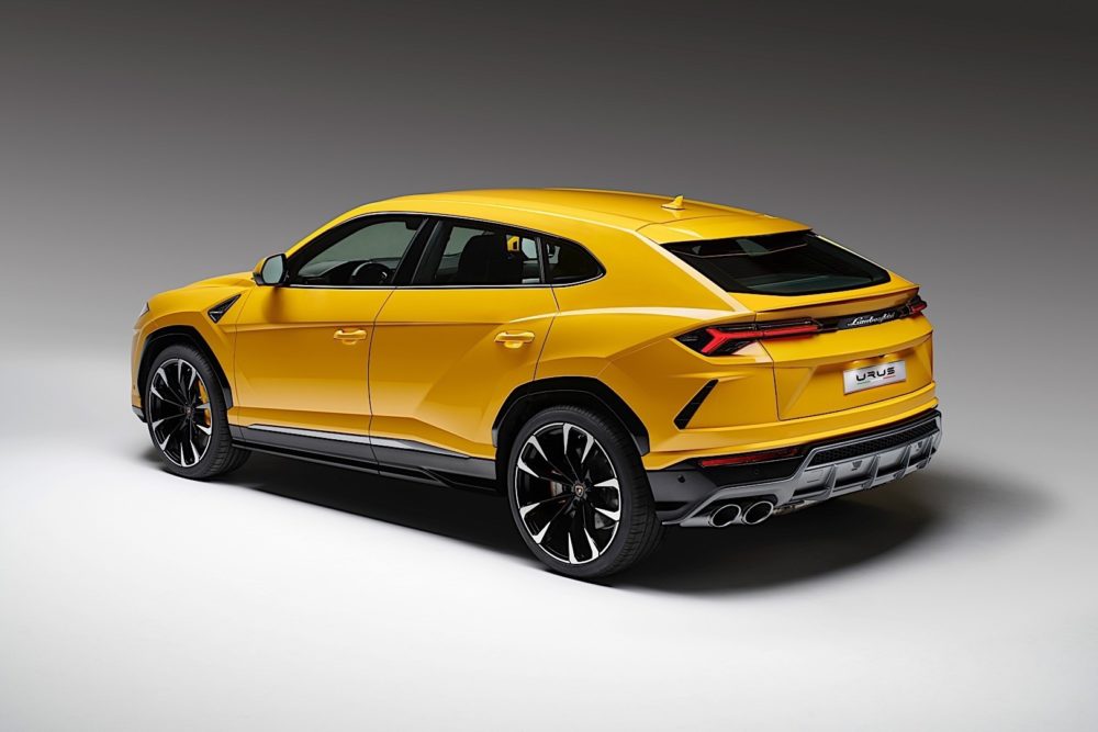 Lamborghini Urus - Image 2