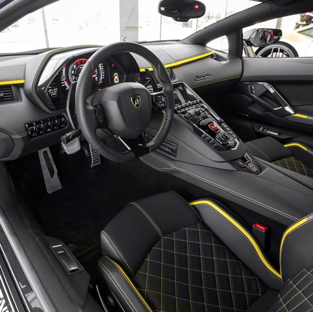 Lamborghini Aventador S - Image 3