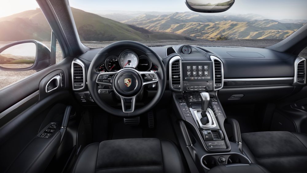 Porsche Cayenne S - Image 3