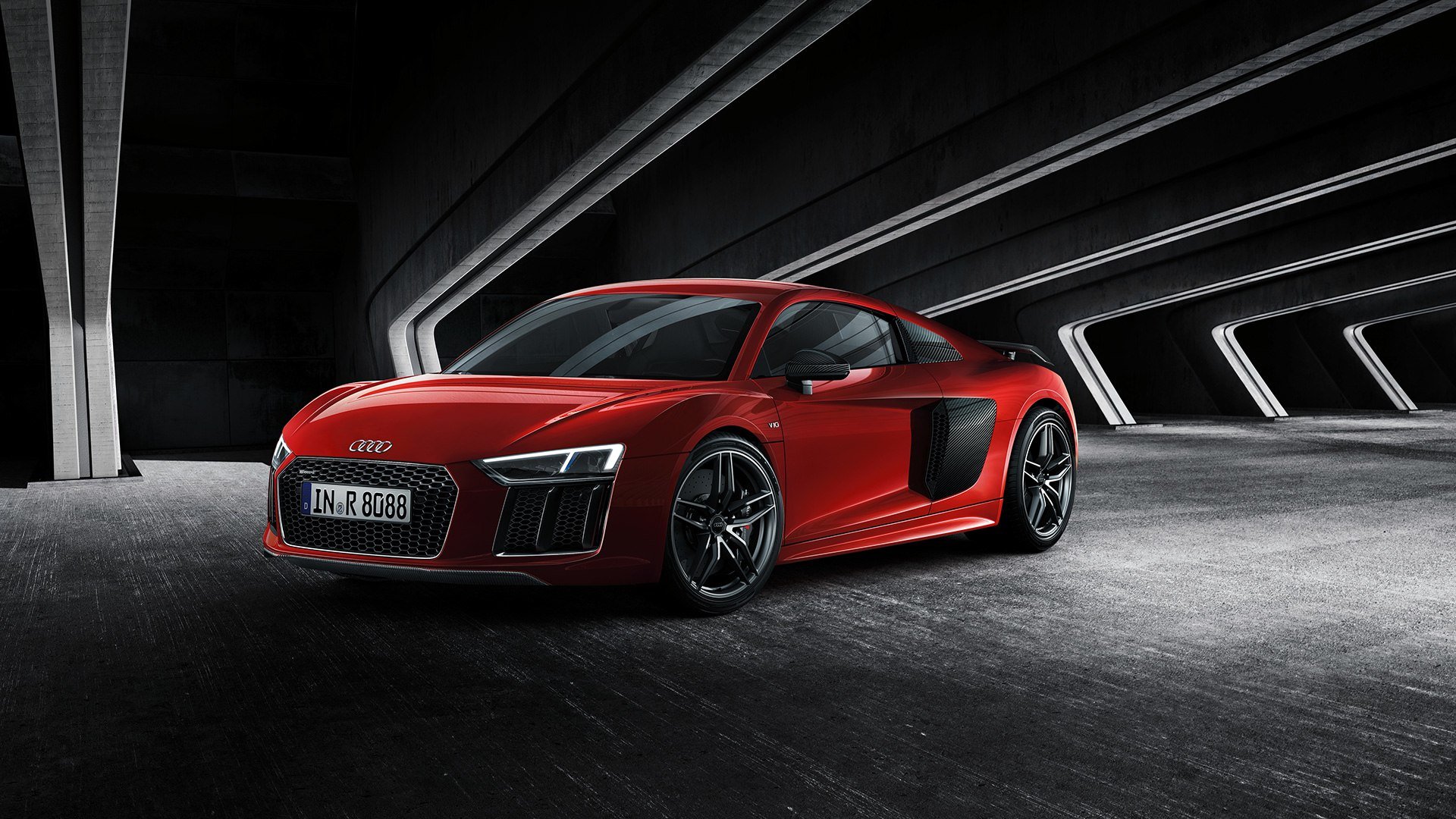 Audi R8 V10 plus
