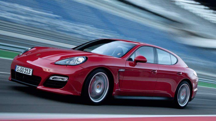 Porsche Panamera GTS - Image 6