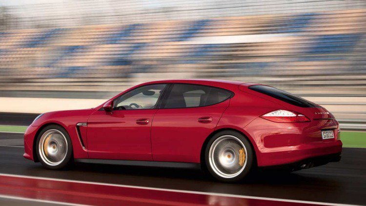 Porsche Panamera GTS - Image 5