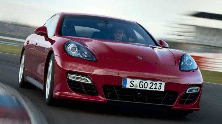 Porsche Panamera GTS